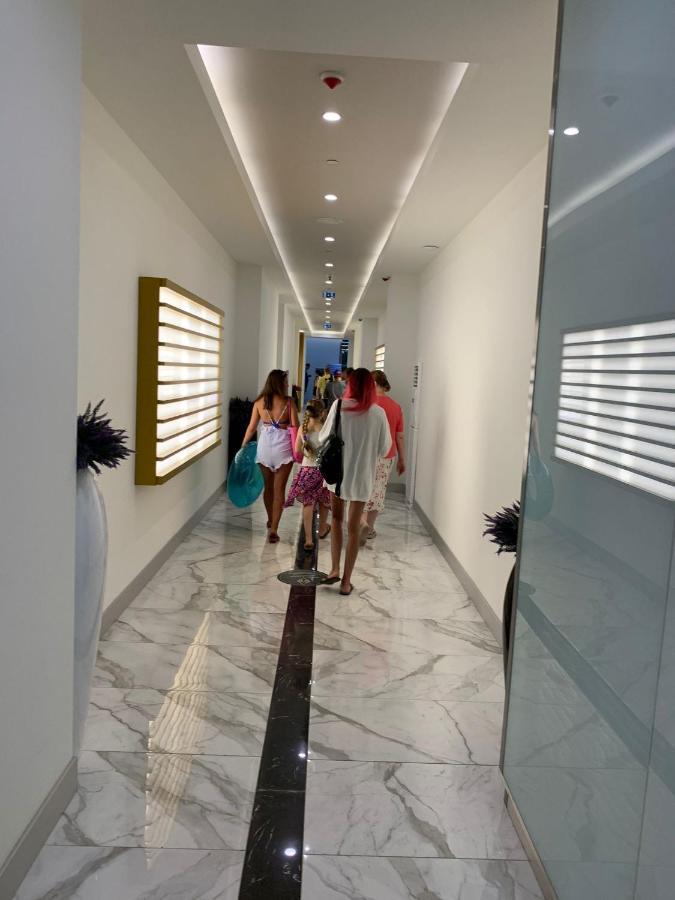 باتومي Orbi City Elit Class Suit المظهر الخارجي الصورة
